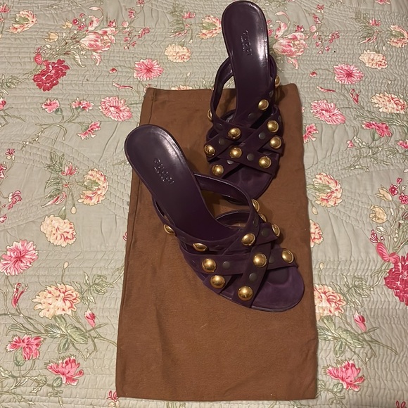 Gucci Vintage Purple Velvet Studded Heels - Picture 4 of 8